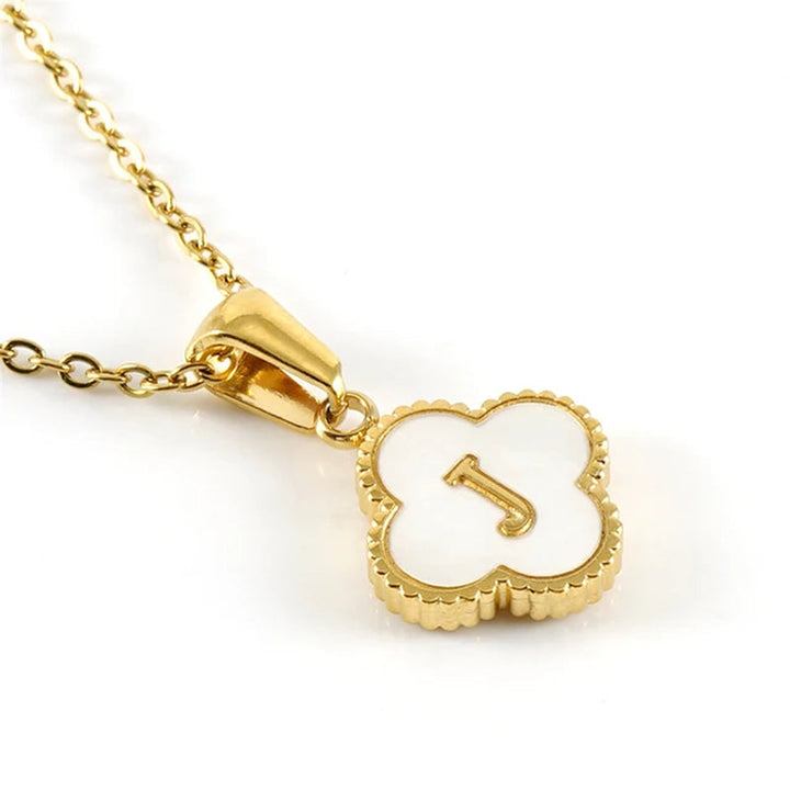 Collar de inicial en forma