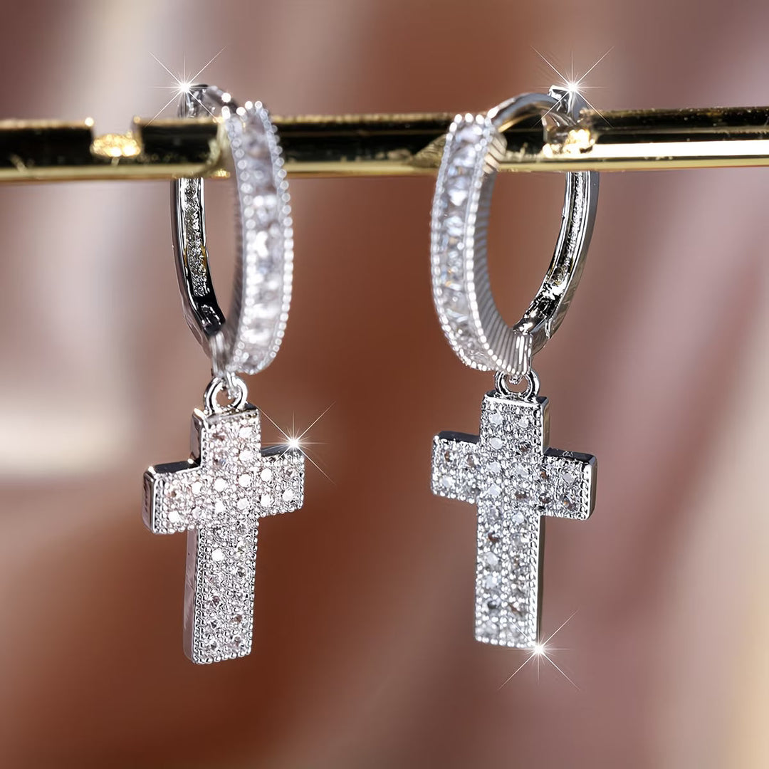 Pendiente Cruz de zirconia plateado