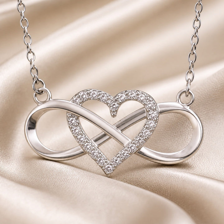 Collar Corazón Infinito