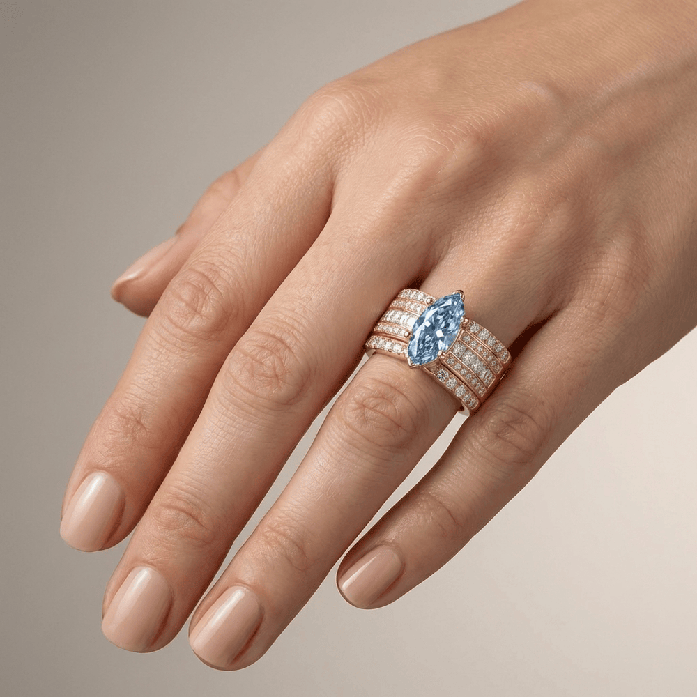 Anillo Marquesa con Cristal Azul de Oro