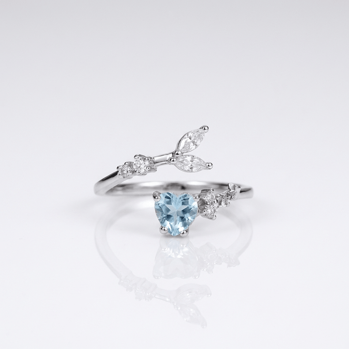 Anillo Solitario Ajustable con Topacio Azul Plateado