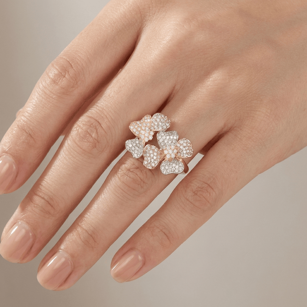 Anillo Triple con Mariposa y Cristal