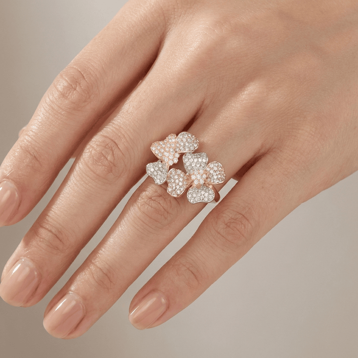 Anillo Triple con Mariposa y Cristal