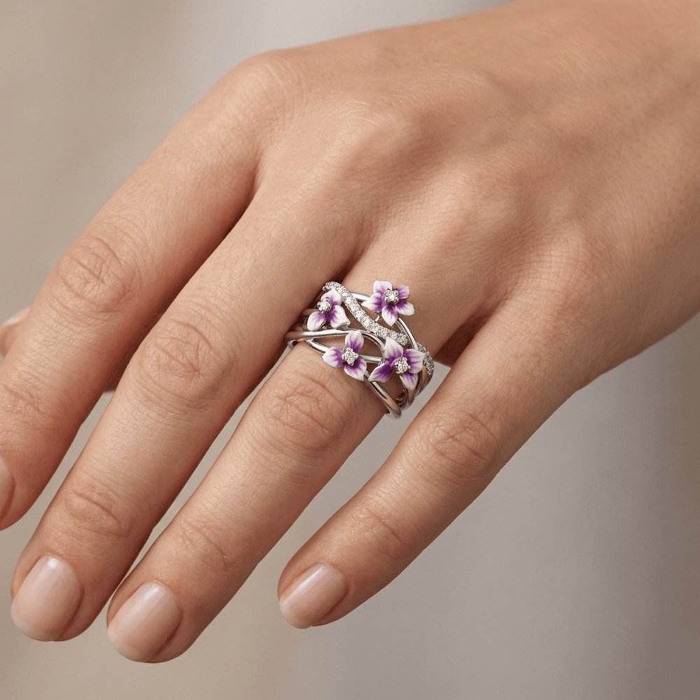 Anillo con Flor y Jardín Morado Plateado