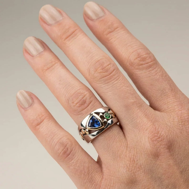 Anillo con Zafiro