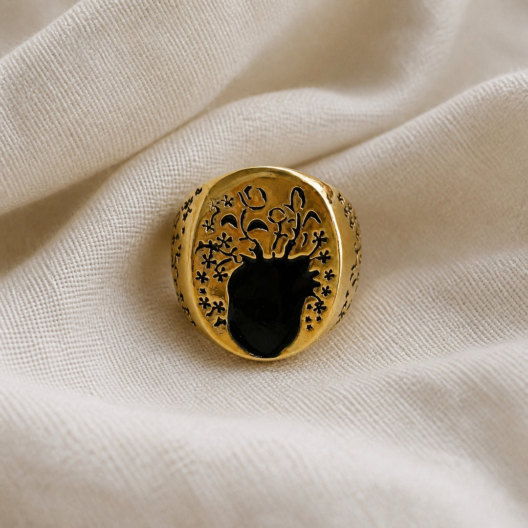 Anillo con Flor y Zafiro