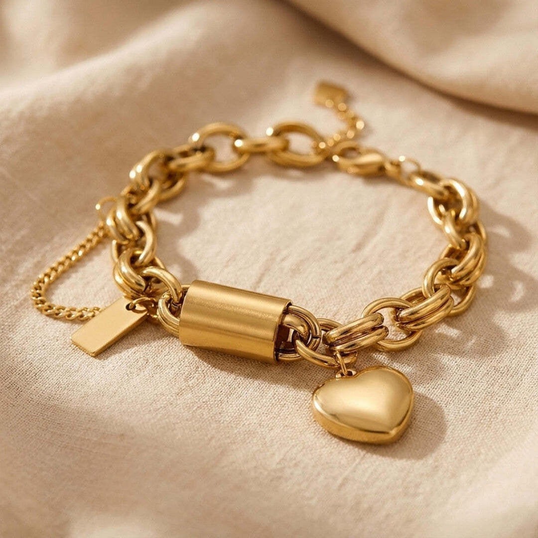 Pulsera Eslabones Corazón Dorado