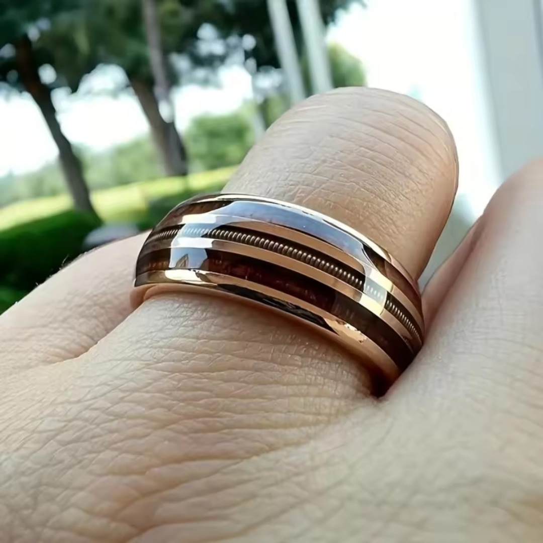 Anillo Dorado en Capas