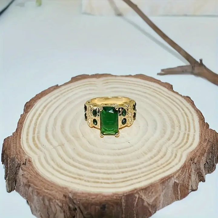 Anillo Averine Virdara Oro