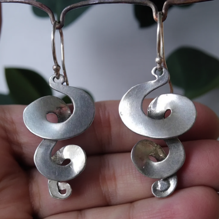 Pendientes Remolino Plateados