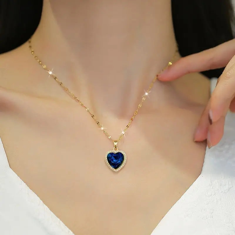 Collar Jaselle Vireyne Oro
