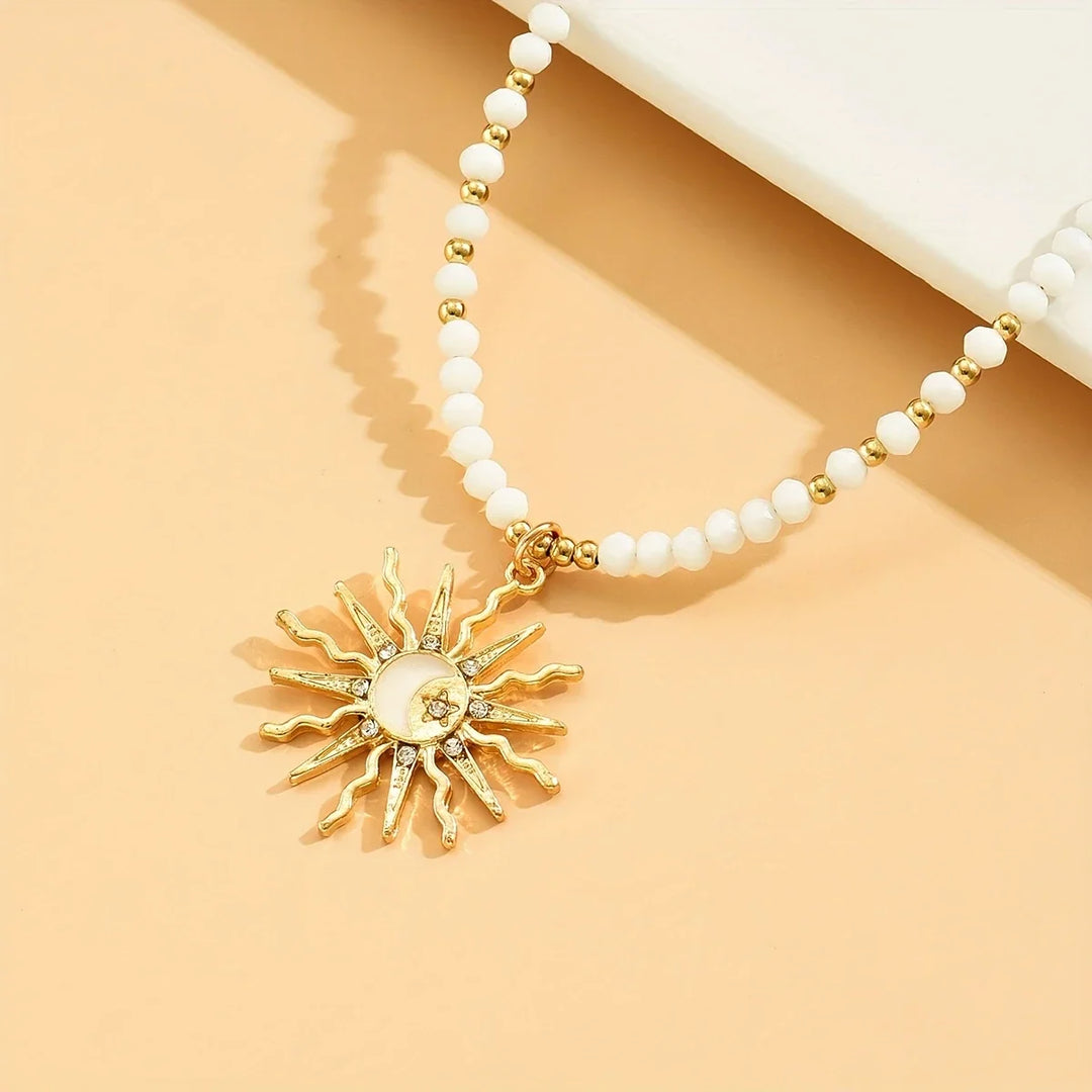 Collar Sol de Oro con Estilo