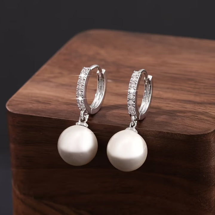 Pendientes de Perla Moderna en Gota