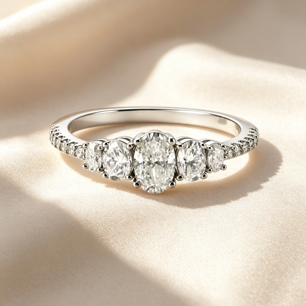 Anillo Cinco Piedras Ovalado