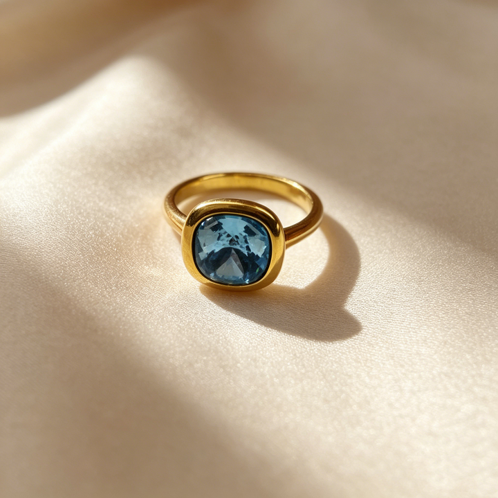 Anillo Cubo Minimalista