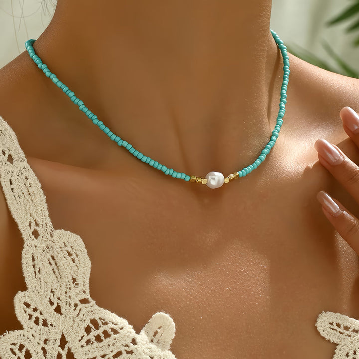 Collar de Perlas Minimalista