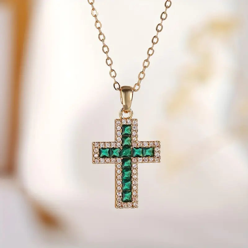 Collar Cruz con Piedra Verde