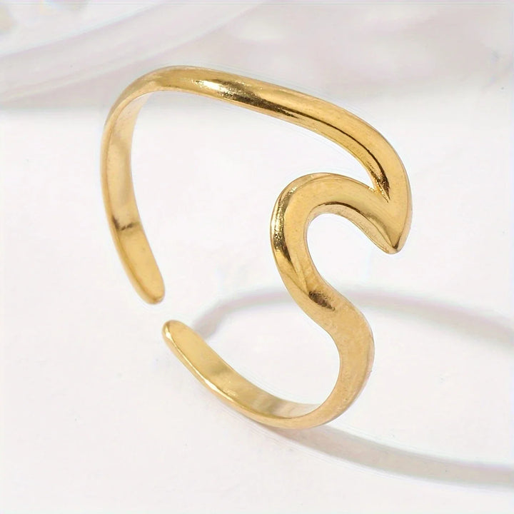 Anillo Ajustable con Diseño de Onda