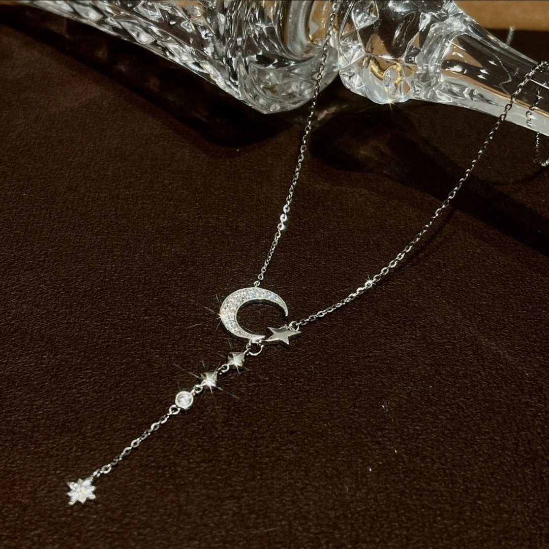Collar lunar del Brillio Celestial
