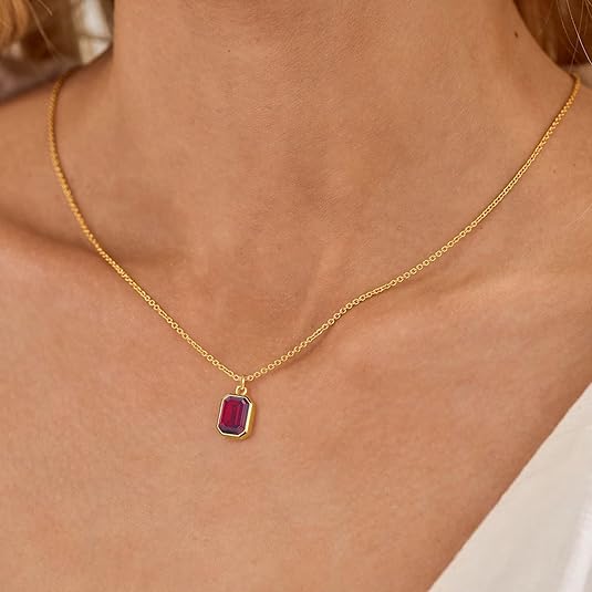 Collar de rubí en capas tipo