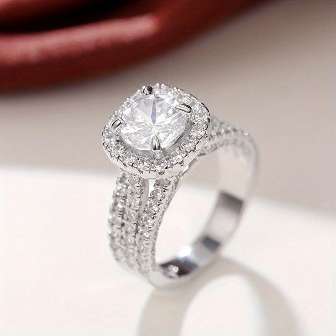 Anillo Halo Cojín Pavé