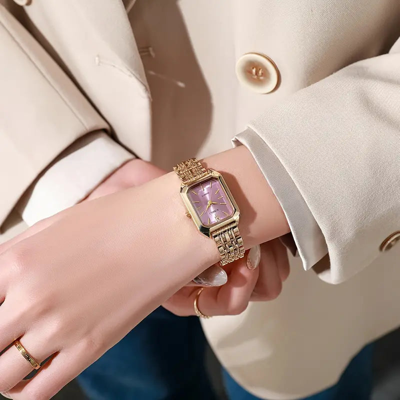 Reloj Cuadrado Elegante