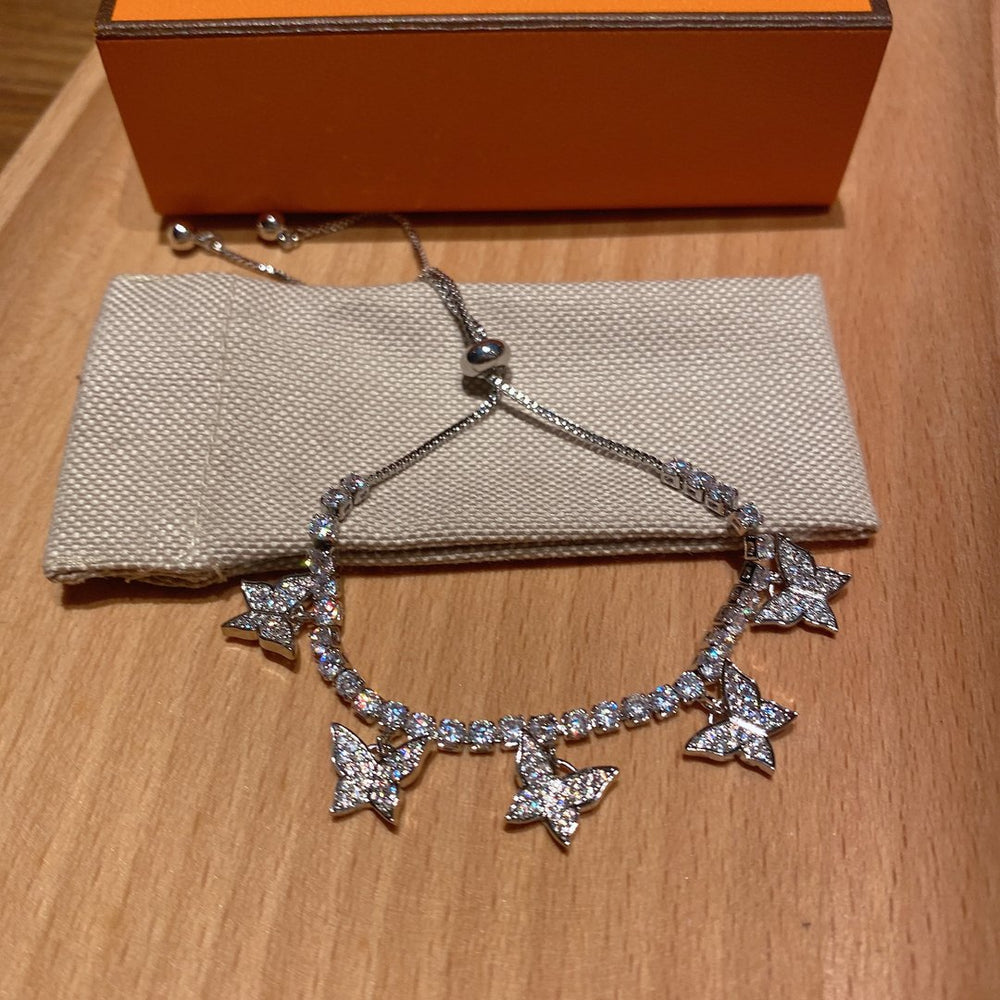 Pulsera de tenis de mariposa Camelia