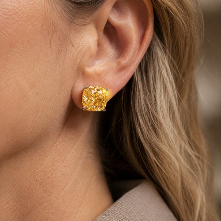 Pendientes Cojín de Oro Radiantes