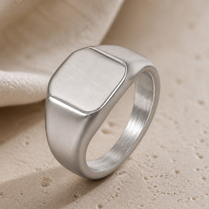 Anillo Sello Cuadrado Oro Blanco