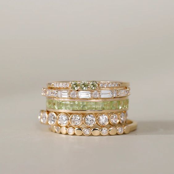 Conjunto de Anillos Vintage de Oro