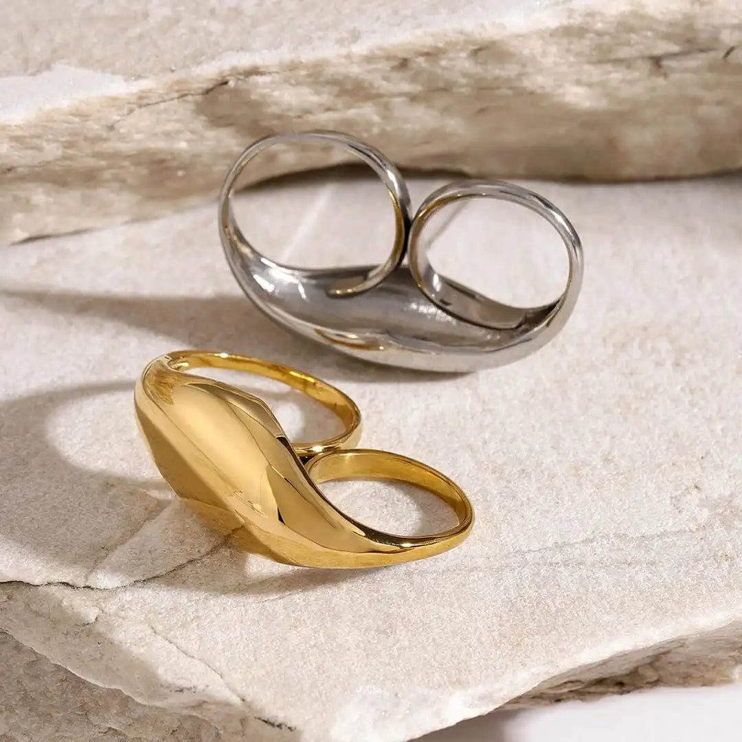 Anillo Doble Dorado Atemporal