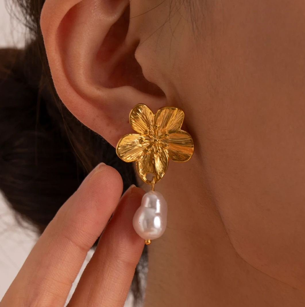 Pendientes de Oro con colgante