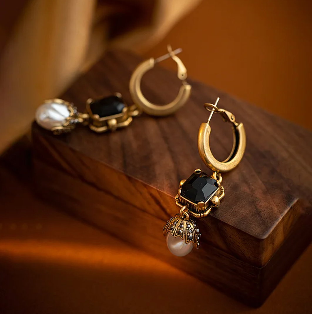 Aros largos de Oro con perla