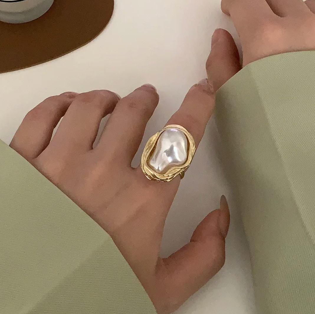 Anillo Perla de Mar de Oro