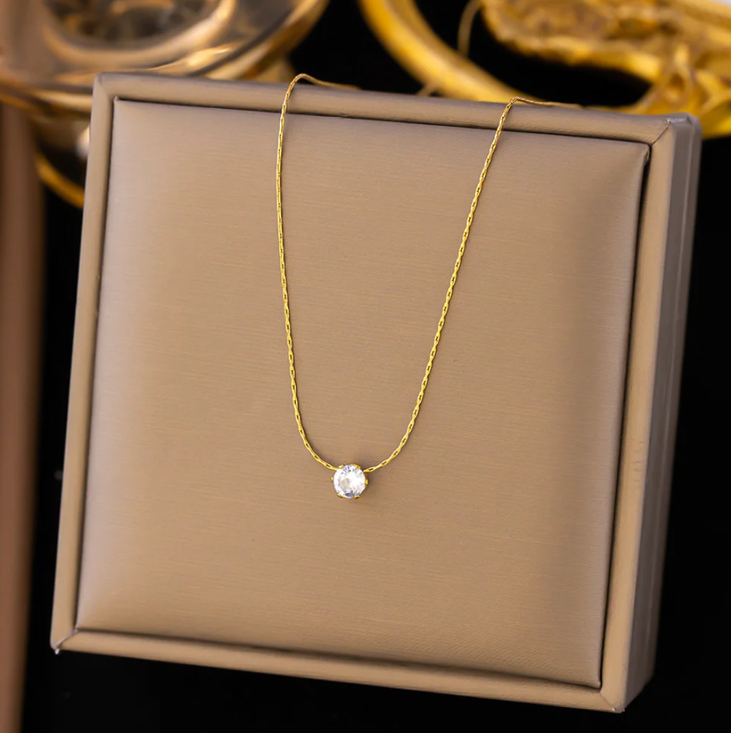Collar de Oro de con brillantes