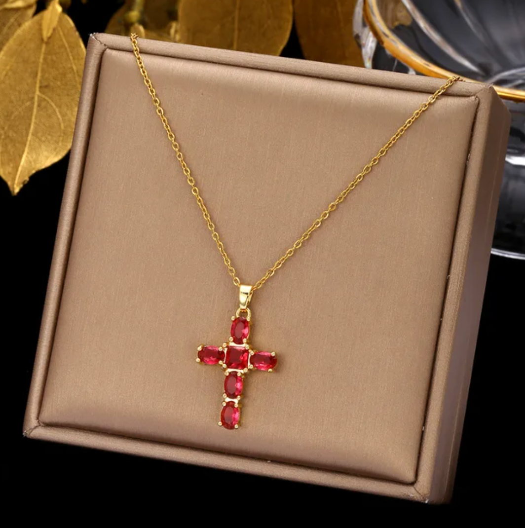 Collar de Oro con cruz