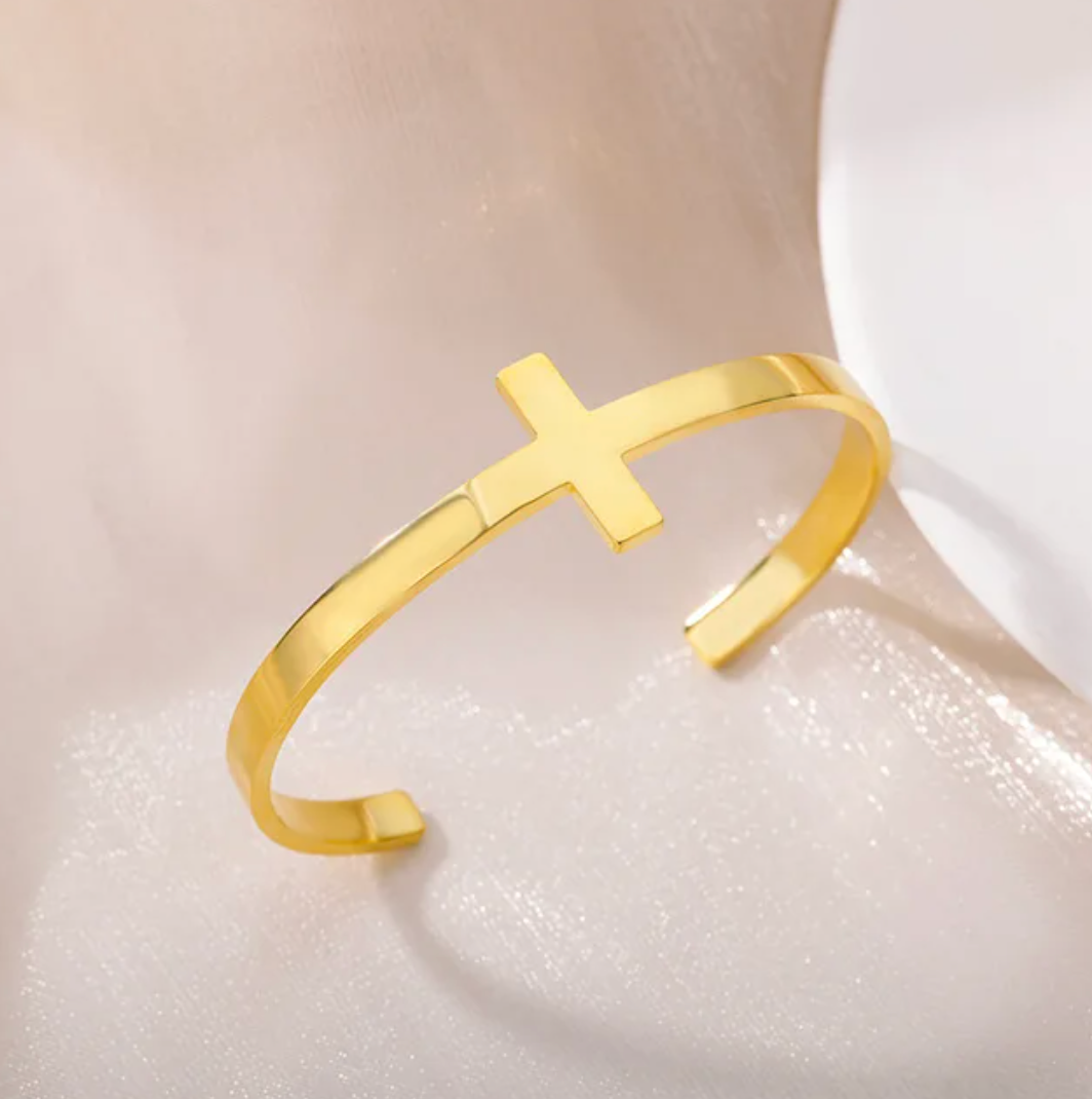 Pulsera gruesa de Oro en forma