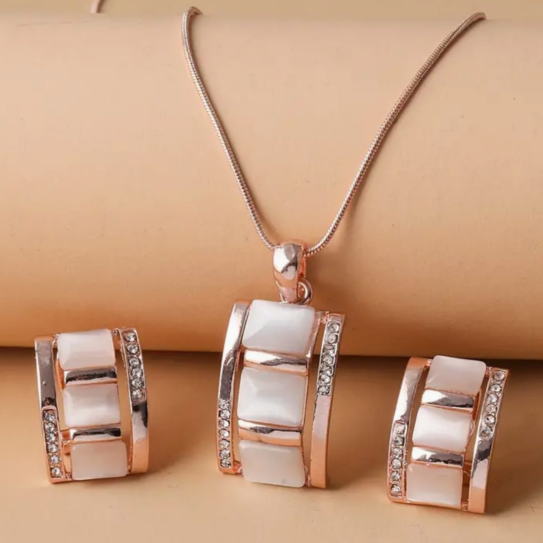 Conjunto Vintage de Oro Rosa