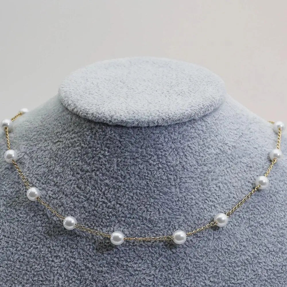Collar Cadena con Perlas Pequeñas