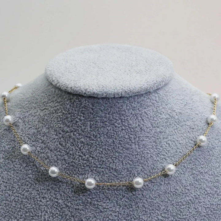 Collar Cadena con Perlas Pequeñas