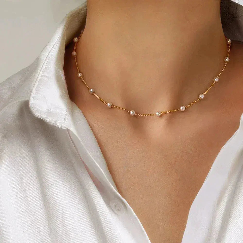 Collar Cadena con Perlas Pequeñas