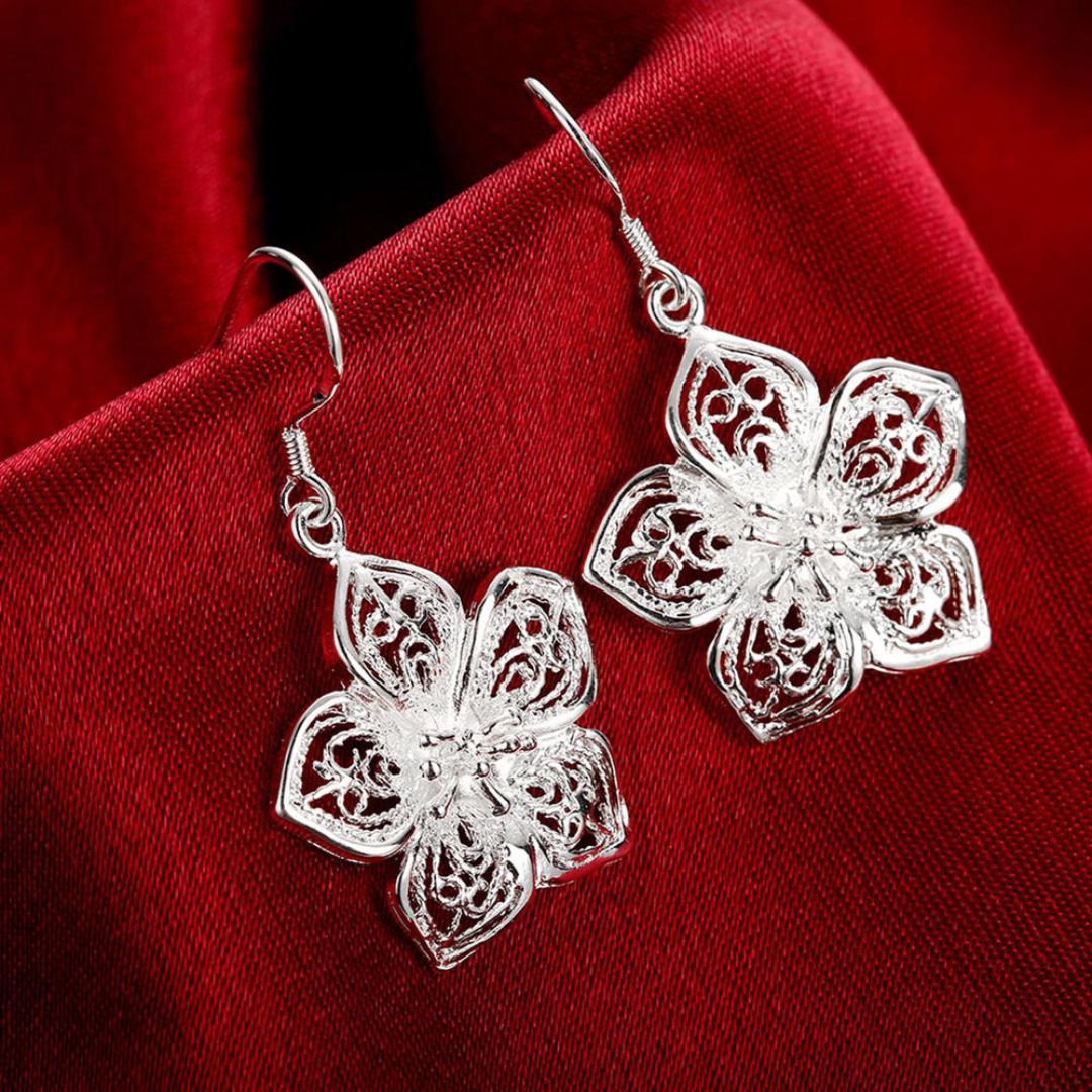 Pendientes florales de Plata