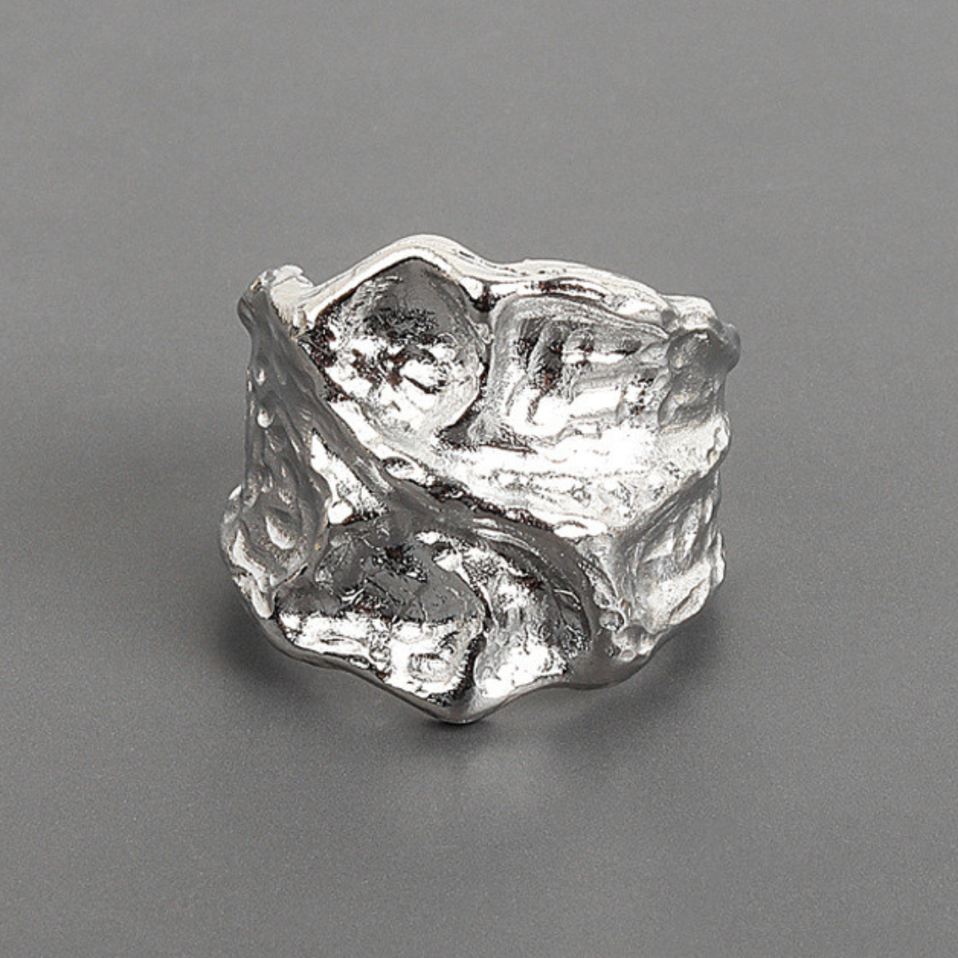 Anillo de Plata con diseño arrugado