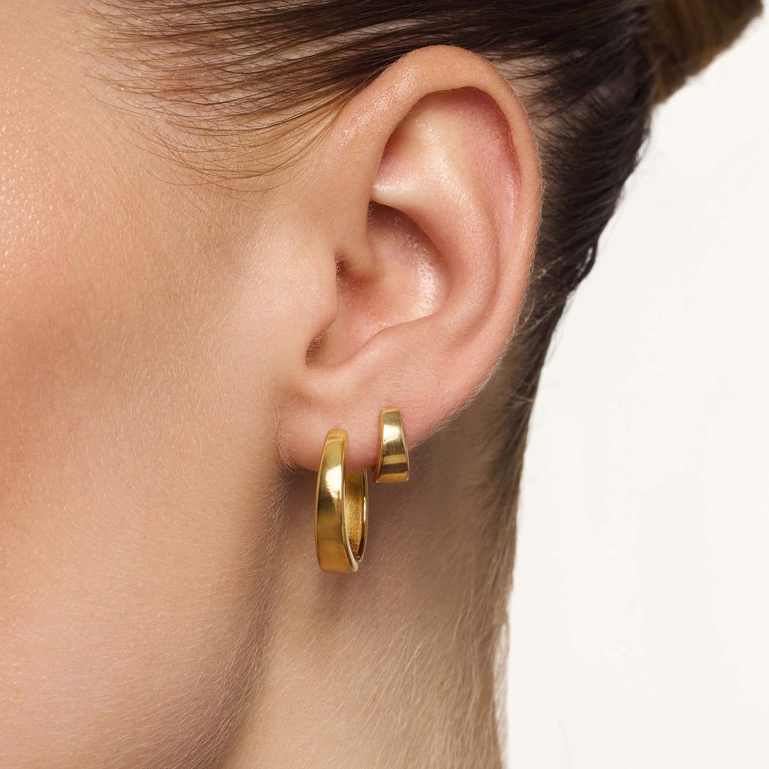Aros Pequeños Lisos Dorados