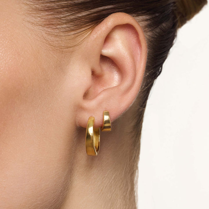 Aros Pequeños Lisos Dorados