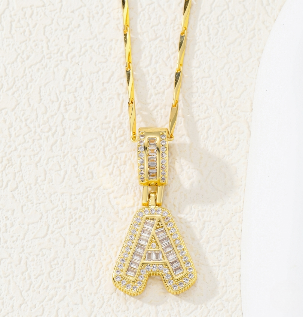 Conjunto Collares Inicial Dorado