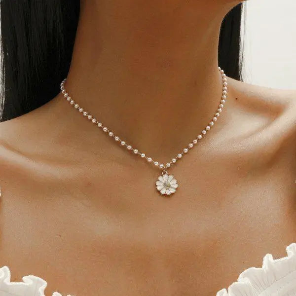 Collar Margarita y Perlas