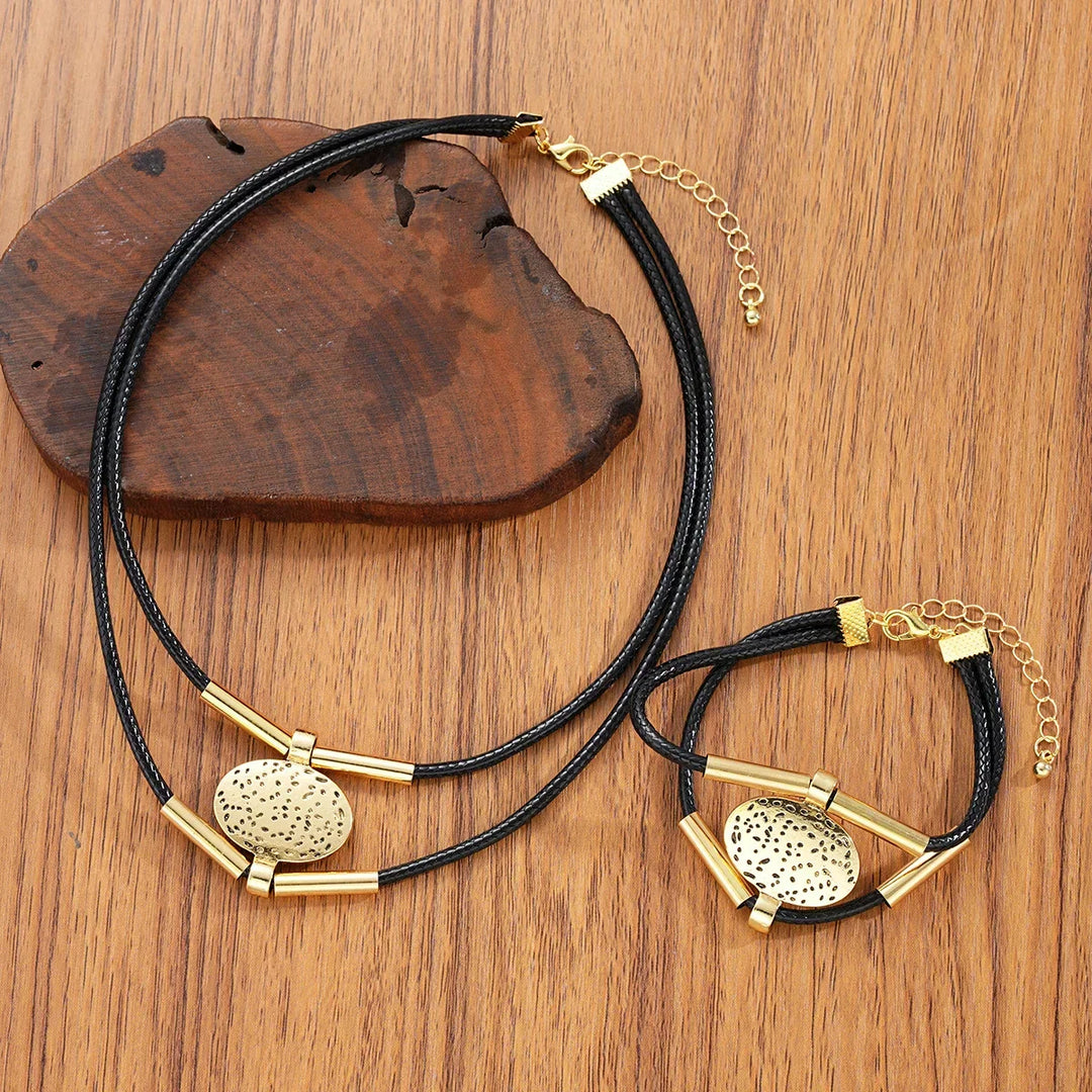 Conjunto Collar y Pulsera en Capas