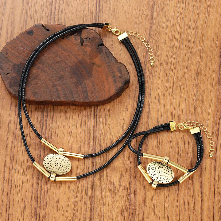 Conjunto Collar y Pulsera en Capas