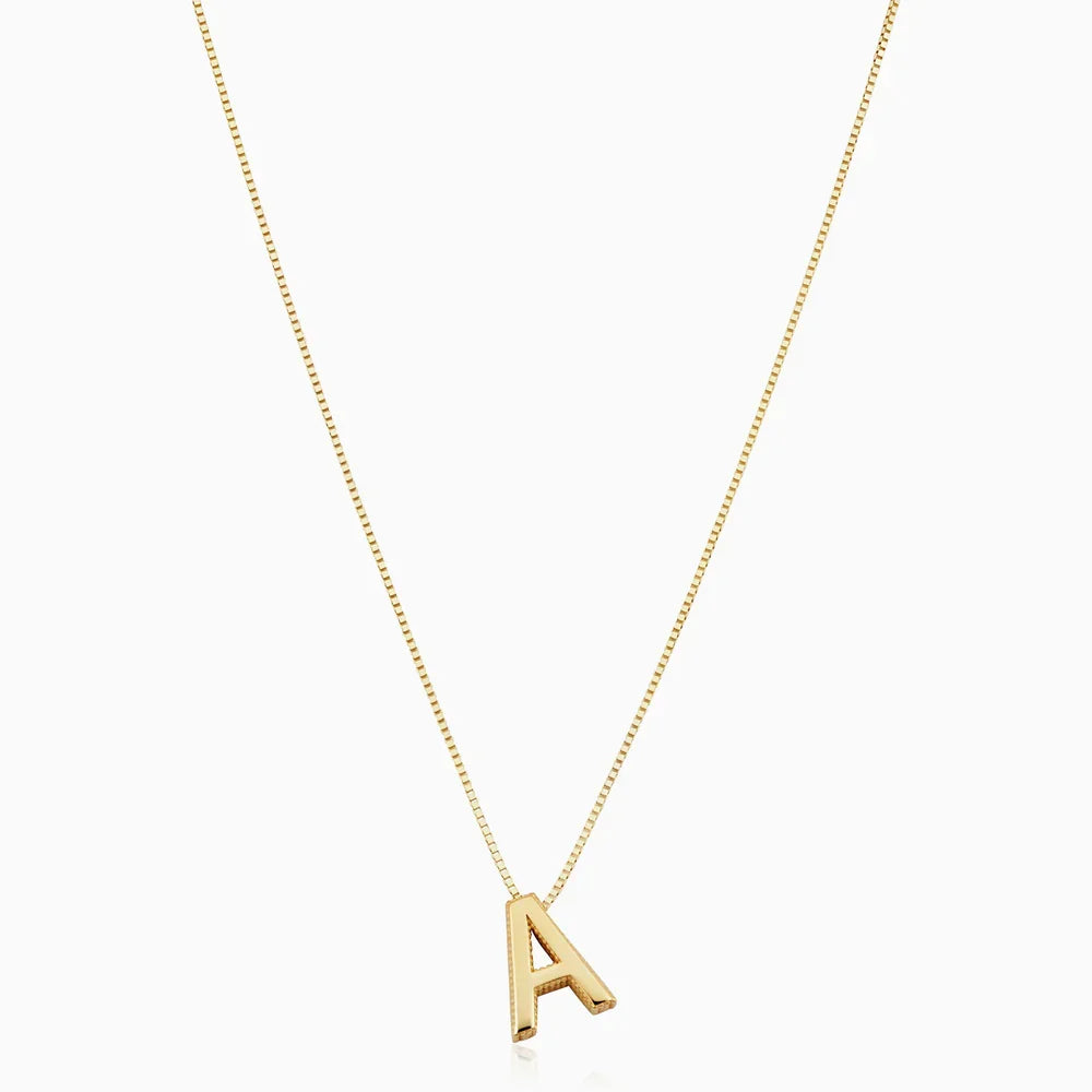 Collar Letra Fina Dorado